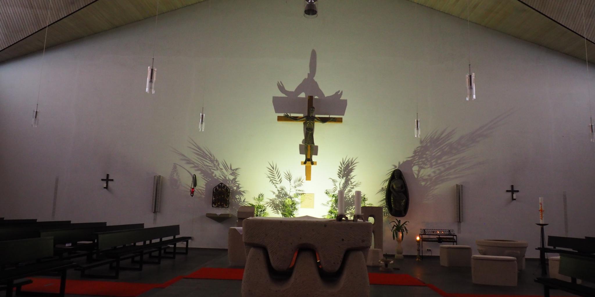 Weibern Altar neue Kirche